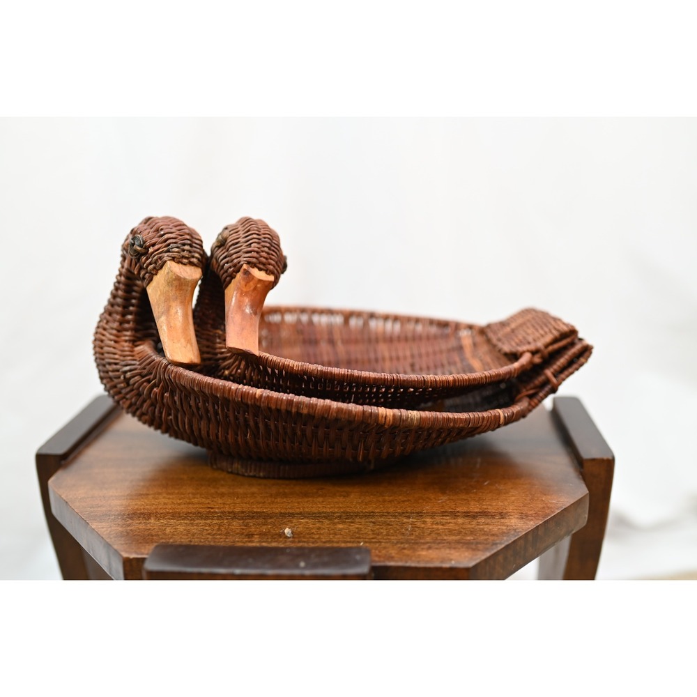 Vintage Wicker Duck Nesting Baskets Set of 2 Brown Woven Wood Bird Decor